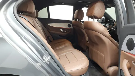 Mercedes-Benz E-Class W213 E250 2021 11