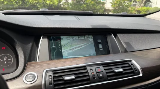 BMW 5 Series GT (F07) GT 30d xDrive 2012 17
