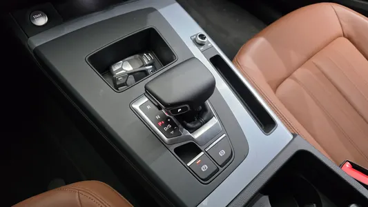 Audi Q5 (FY) 45 TFSI 2022 9
