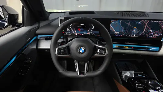 BMW 5 Series (G60) 530i xDrive M 2025 13