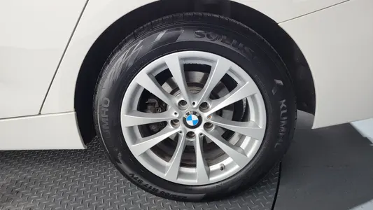 BMW 3 Series GT (F34) GT 320d xDrive 2020 21