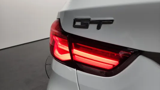 BMW 3 Series GT (F34) GT 320d xDrive 2020 23