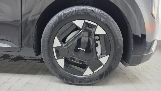 Kia 4 HEV 9 2024 27