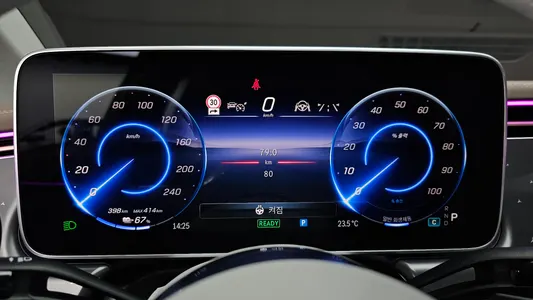 Mercedes-Benz EQE V295 EQE350+ 2026 8