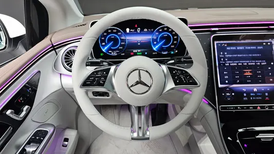 Mercedes-Benz EQE V295 EQE350+ 2026 13