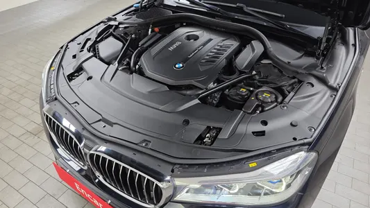 BMW 7 Series (G11) 740Li xDrive M 2017 6