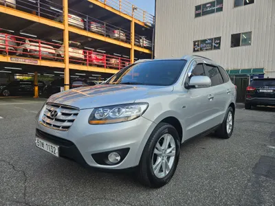 Hyundai CM 2WD(2.0 e-VGT) MLX 2011