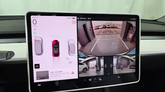 Tesla Y AWD 2021 14