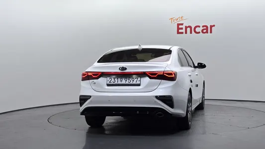 Kia K3 2019 4