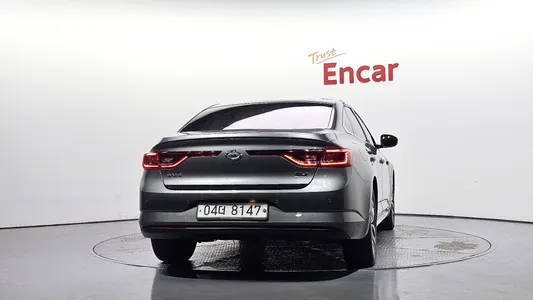 Renault Korea SM6 2.0 LPe LE () 2017 4