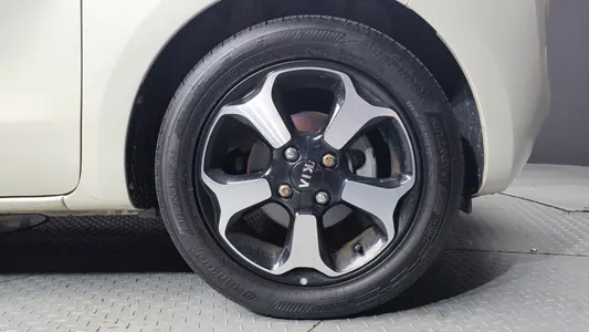 Kia Ray 2012 21