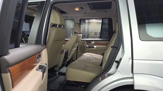 Land Rover 4 3.0 SDV6 HSE 2014 27