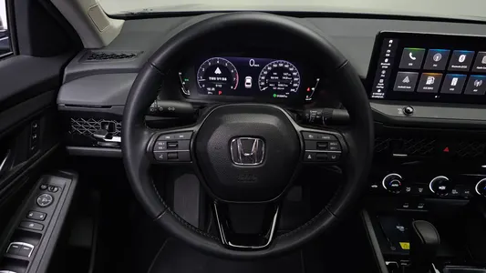 Honda 11 1.5 2025 13