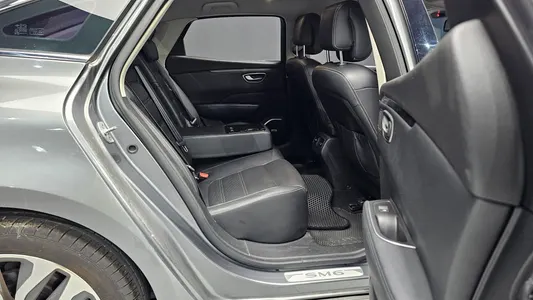 Renault Korea SM6 2.0 LPe LE () 2017 12