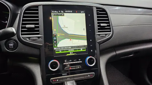 Renault Korea SM6 2.0 LPe LE () 2017 14