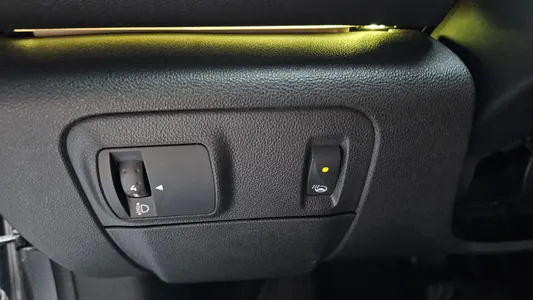 Renault Korea SM6 2.0 LPe LE () 2017 16