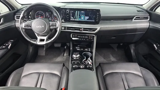 Kia K5 3 2.0 LPI() 2022 7