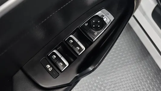 Kia K5 3 2.0 LPI() 2022 20