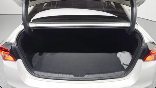Kia K5 3 2.0 LPI() 2022 17
