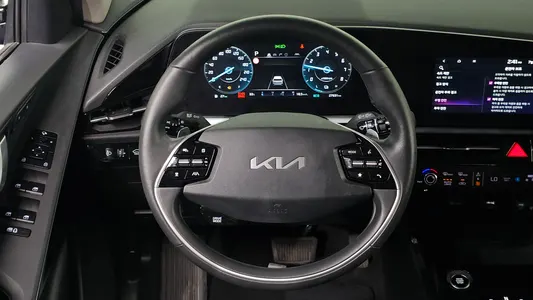 Kia 디 니로 2023 13