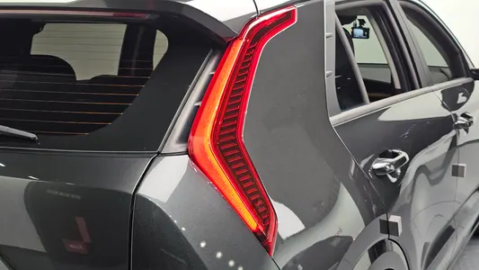 Kia 디 니로 2023 24
