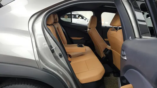 Lexus UX250h 2.0 2WD 2022 12