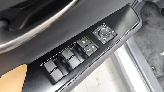Lexus UX250h 2.0 2WD 2022 31