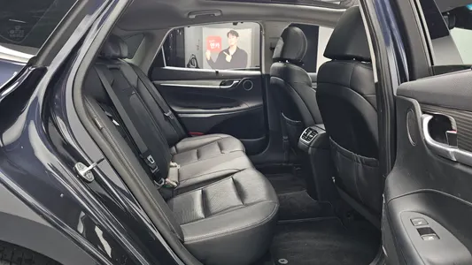 Hyundai IG 2018 11