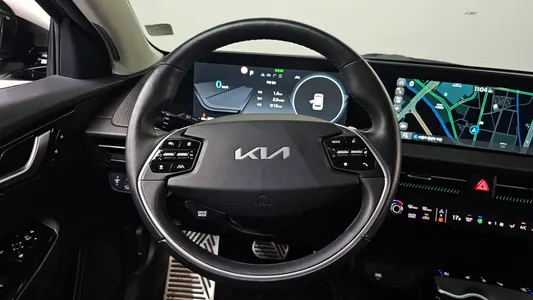 Kia EV6 2023 13