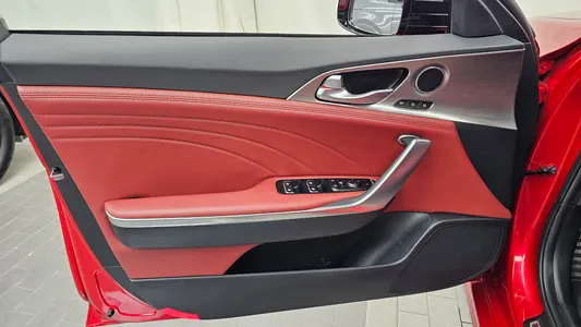 Kia 스팅어 마이스터 3.3 GT AWD 2021 24