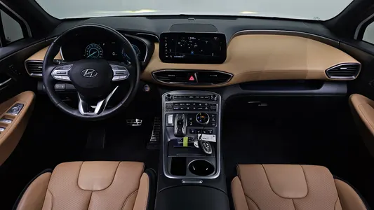 Hyundai 싼타페 HEV 1.6 4WD 2023 7