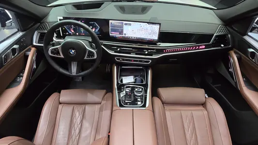 BMW X6 (G06) xDrive40d M 2026 7