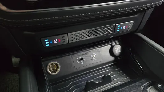 KG Mobility G4 2.2 2WD 2018 16