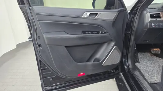 KG Mobility G4 2.2 2WD 2018 24