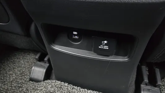 KG Mobility G4 2.2 2WD 2018 28