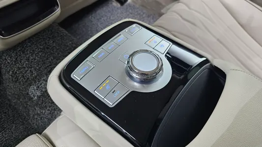Genesis G80 (RG3) 2.5 AWD 2025 15