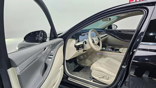 Genesis G80 (RG3) 2.5 AWD 2025 10