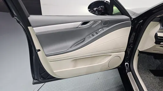 Genesis G80 (RG3) 2.5 AWD 2025 24