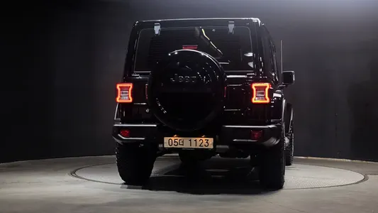 Jeep (JL) 2.0 4 2019 4