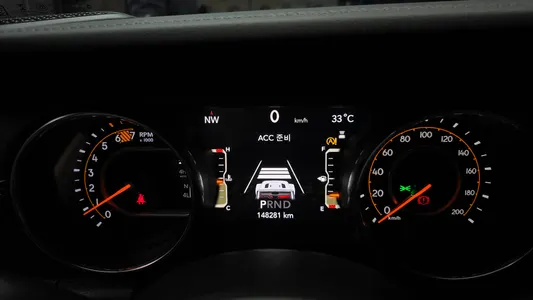 Jeep (JL) 2.0 4 2019 8