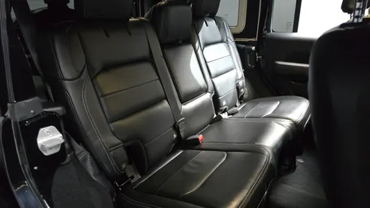Jeep (JL) 2.0 4 2019 11