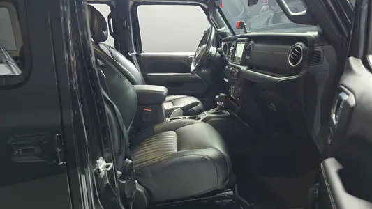 Jeep (JL) 2.0 4 2019 26