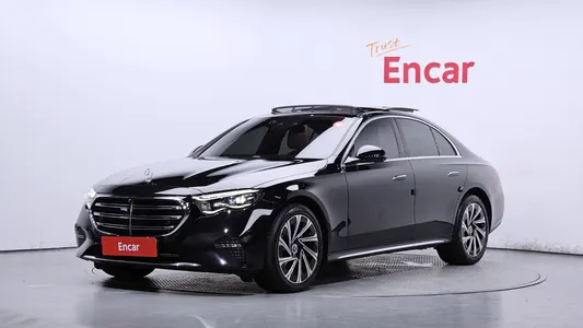 Mercedes-Benz E-Class W214 E300 4MATIC 2024