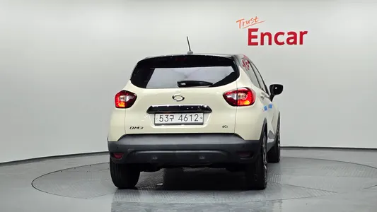 Renault Korea QM3 LE 2015 4