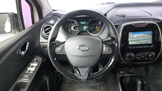 Renault Korea QM3 LE 2015 12
