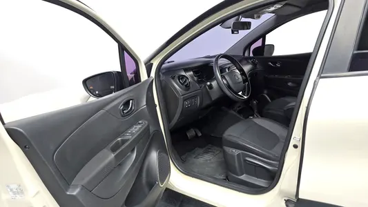 Renault Korea QM3 LE 2015 10