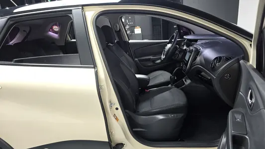 Renault Korea QM3 LE 2015 26