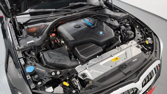 BMW 3 Series (G20) 330e M 2021 6