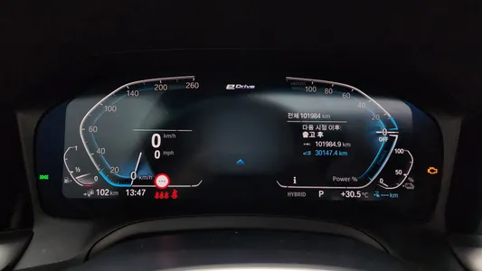 BMW 3 Series (G20) 330e M 2021 8