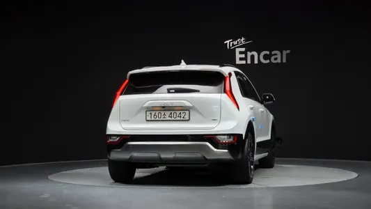 Kia 디 니로 2022 4